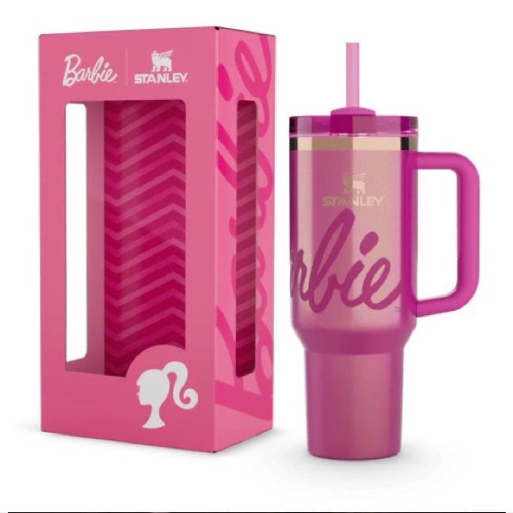NWB~STANLEY x BARBIE™ ICON 40 OZ QUENCHER - Picture 4 of 4